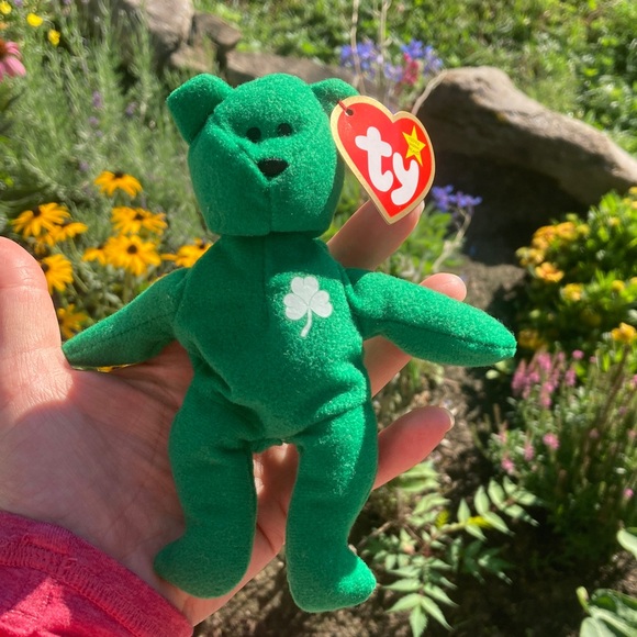 Ty Other - Erin the Bear Teenie Beanie Baby